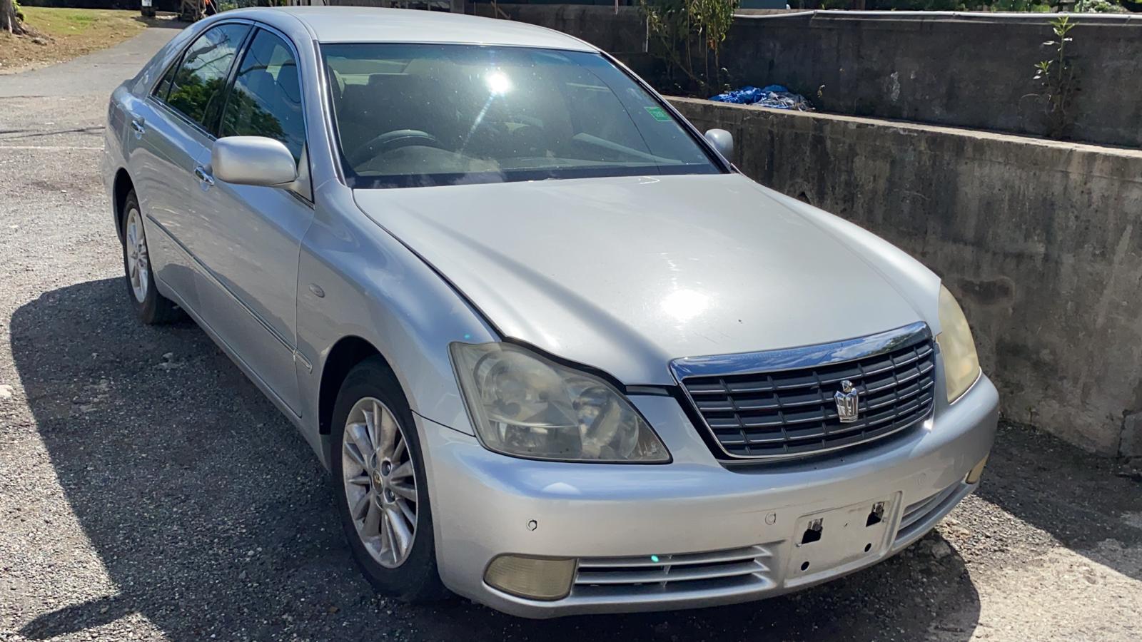 Toyota crown royal